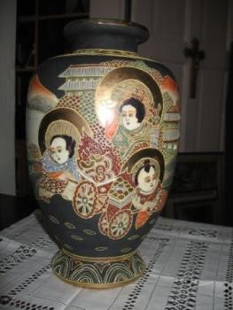 Váza, Satsuma, Japonsko Váza, Satsuma, Japonsko