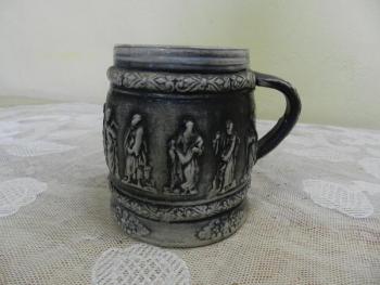 Korbel s Apoštoly Korbel s Apoštoly