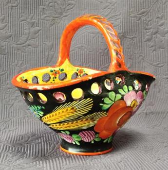 Košíček, ruční malba, zn. Klenčí Košíček, ruční malba, zn. Klenčí