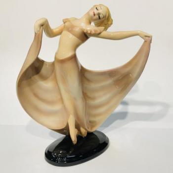 Keramos, Austria, Tanečnice Keramos, Austria, Tanečnice