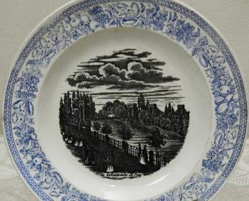 Kameninový talíř Praha Kameninový talíř Praha