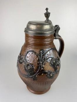 Keramický džbán s cínovým víčkem P5 Keramický džbán s cínovým víčkem P5