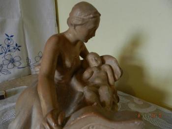 Faltejsek: Matka s dítětem v kolébce Faltejsek: Matka s dítětem v kolébce