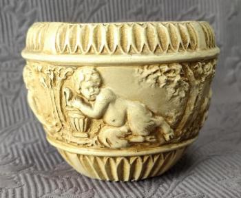 Květináč, zn. Johann Maresch Květináč, zn. Johann Maresch